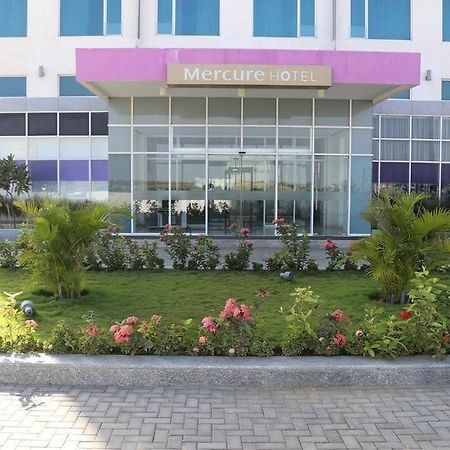 Mercure Dwarka, An Accorhotels Brand Exterior photo