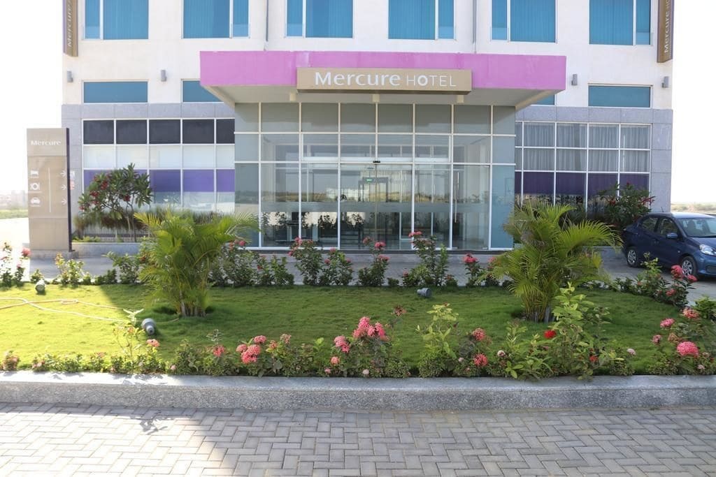 Mercure Dwarka, An Accorhotels Brand Exterior photo